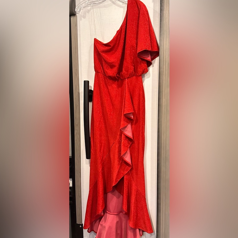 Stunning Red Evening Gown